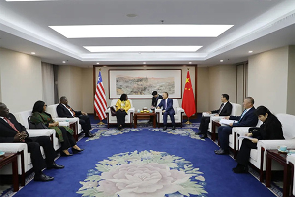 1761295621258002403.jpg 1761295621258002403.jpg